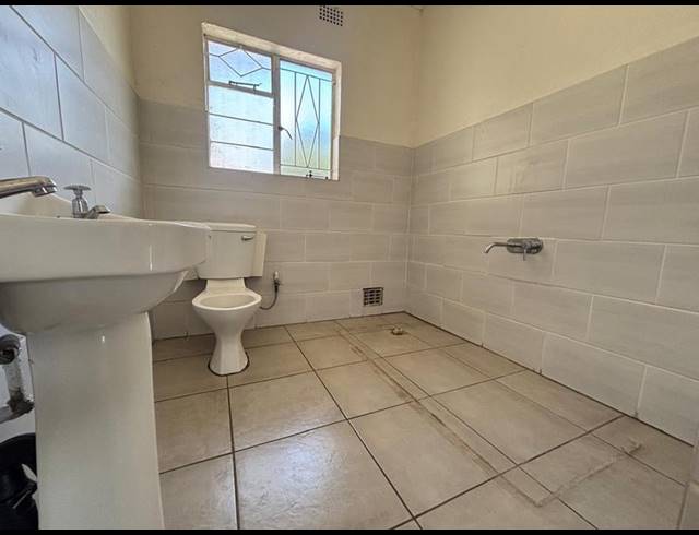 3 BEDROOM HOUSE FOR SALE IN FLEURHOF